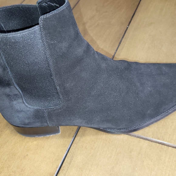 Black Saint Laurent Wyatt 30 Chelsea Boots - Picture 5 of 6